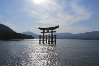 Miyajima. Il grande torii rosso 
